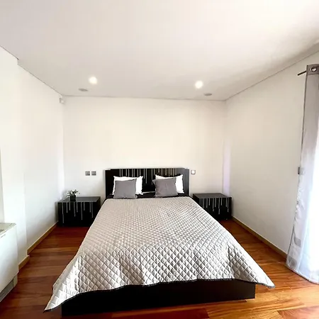 Casas Castelhano - Minho Braga Nyaraló